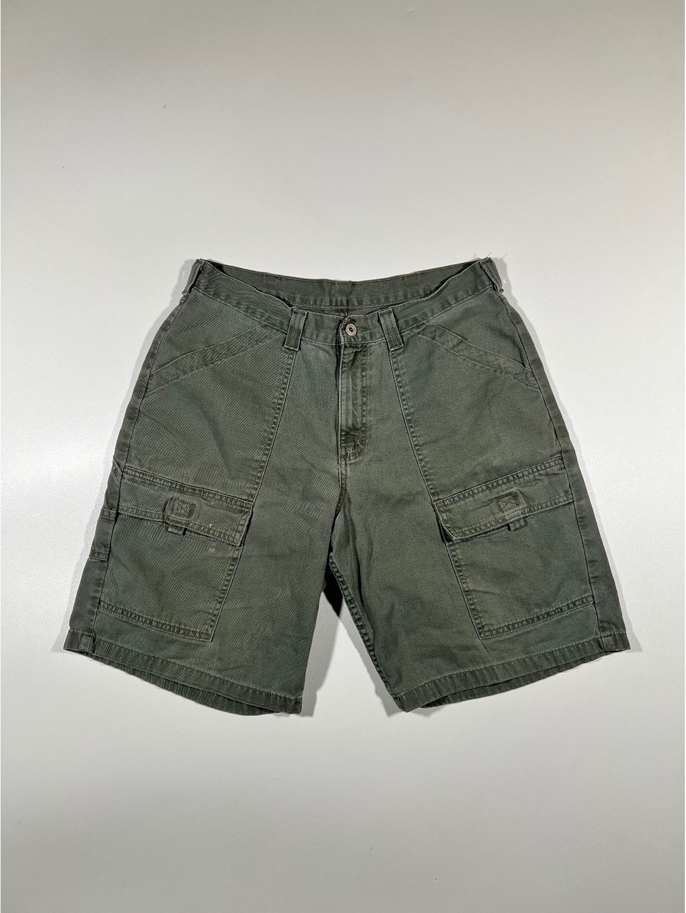 Brittania Vintage Olive Cargo Shorts Utility Multi Pocket Mens Workwear Style